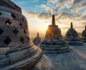 Destinasi Wisata Super Prioritas di Indonesia Yang Kian Populer